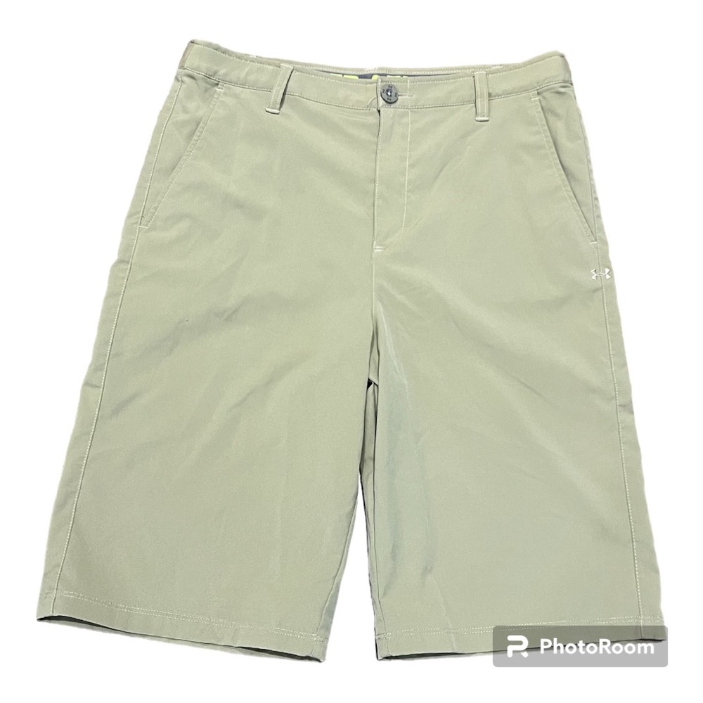 Youth Boys XL 18-20 Under Armour Khaki Tan Golf shorts Loose Fit Heat Gear
